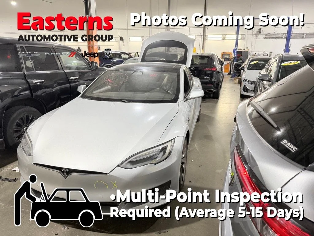 Used 2016  Tesla 75D image 1