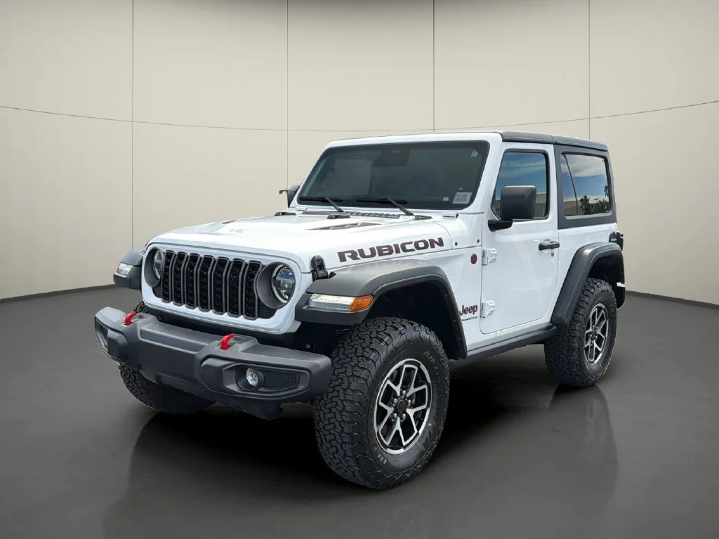 Used 2025 White Jeep 2-Door Rubicon 4x4 image 3