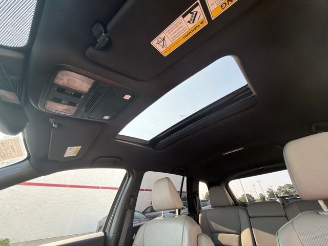 Used 2022  Honda EX-L image 44