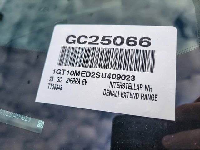New 2025 Summit White GMC Extended Range Denali image 21
