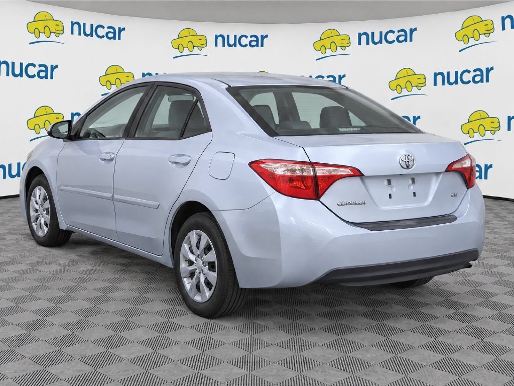 Used 2017 Silver Toyota LE image 3