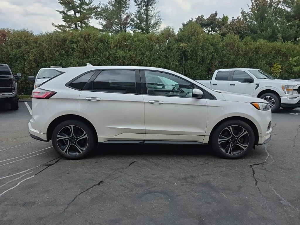 Used 2019 White Ford ST image 2