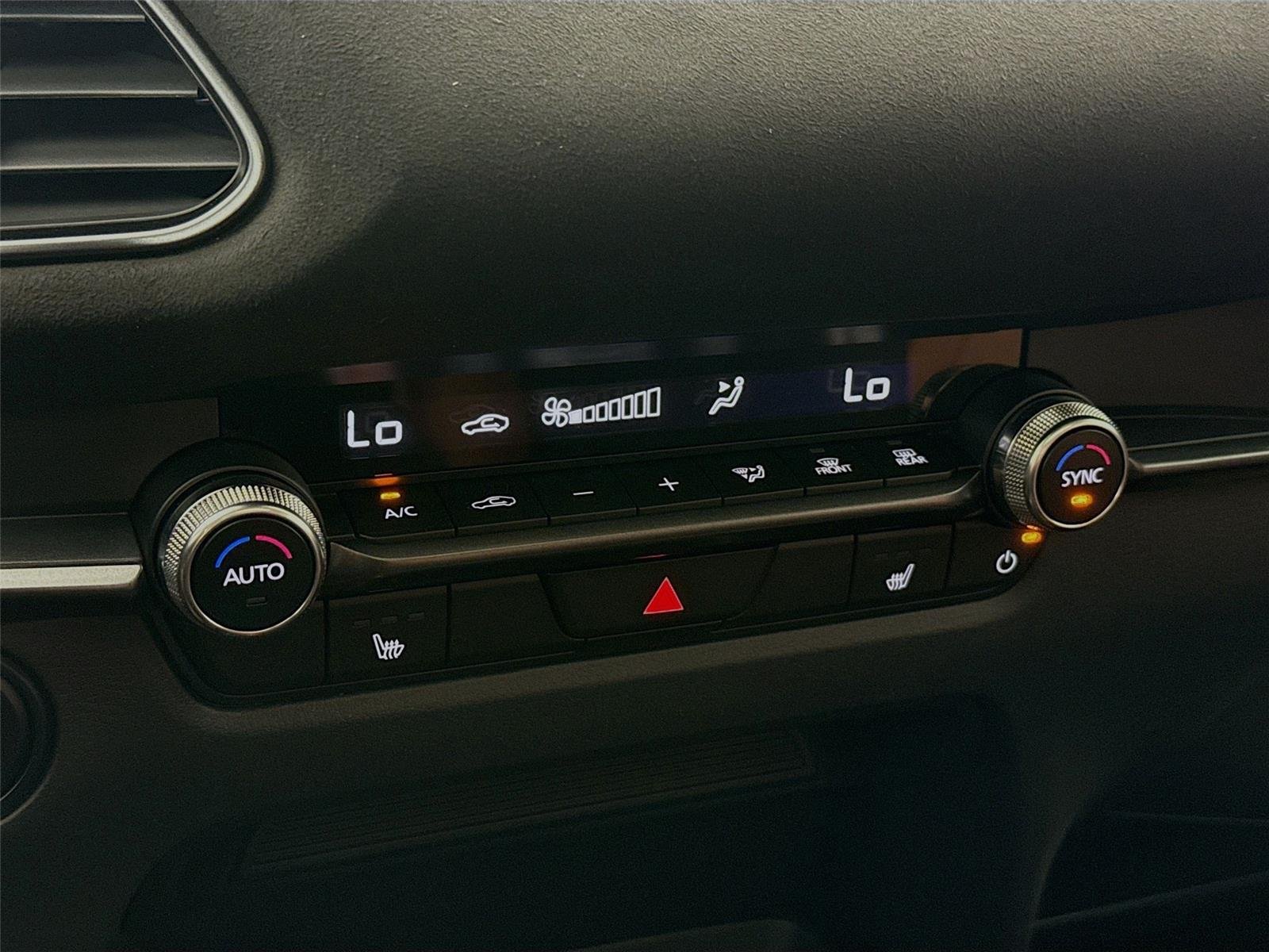 2025 Mazda CX-30 Carbon Turbo - Photo 26