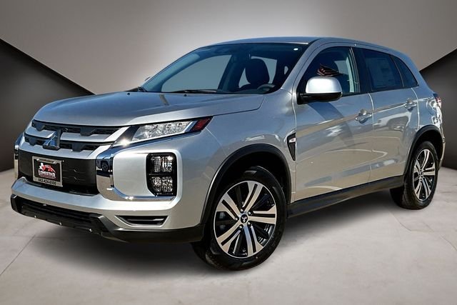 2026 Mitsubishi Outlander Sport 2.0 ES AWC CVT's photo
