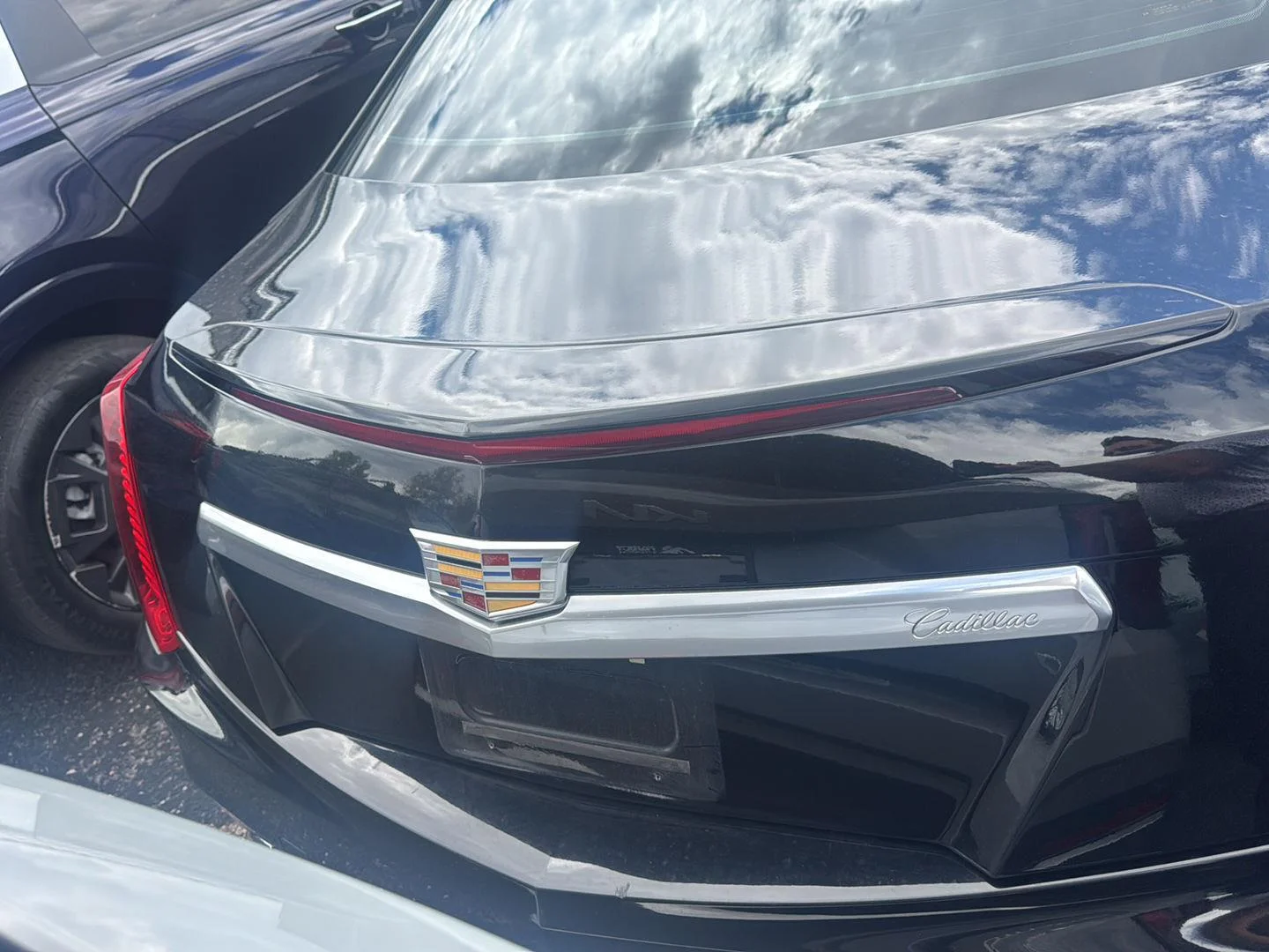 Used 2019 Black Raven Cadillac Luxury AWD image 5