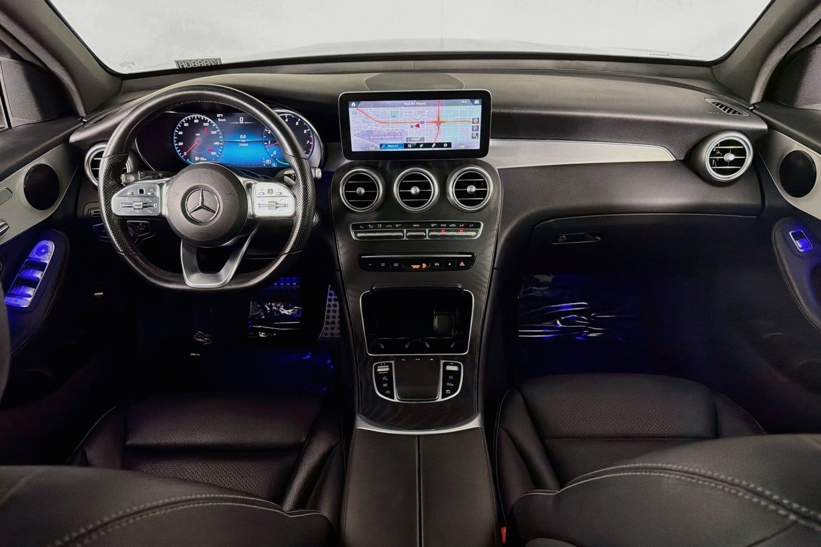 Used 2022 Selenite Grey Metallic Mercedes-Benz GLC 300 image 4