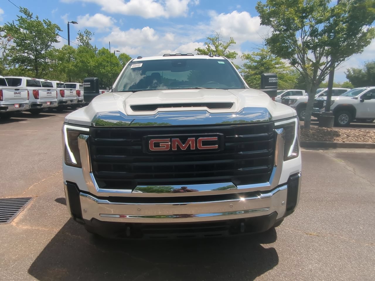 2026 GMC Sierra 2500HD Pro - Photo 3