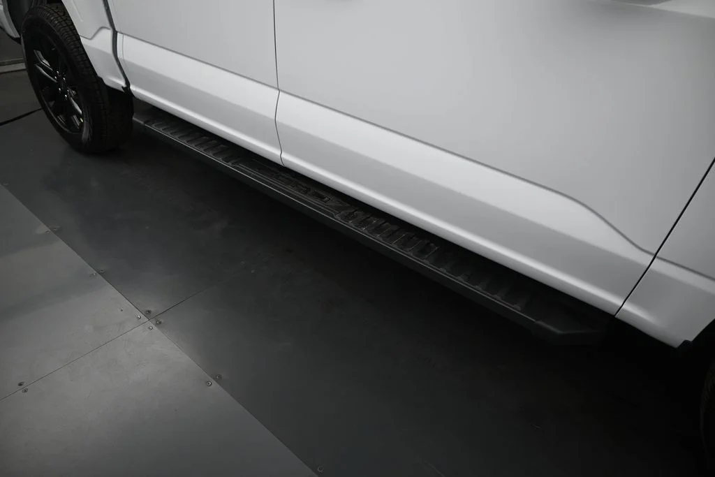New 2026 Oxford White Ford XLT image 24