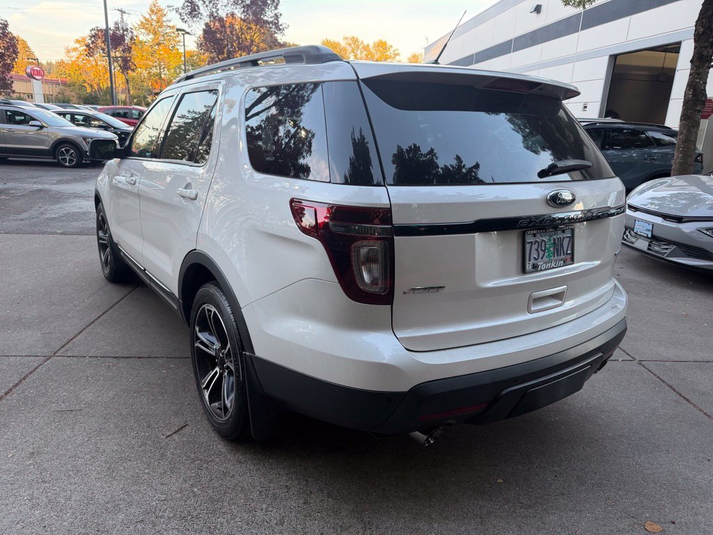 Used 2015 White Platinum Clearcoat Metallic Ford Sport image 6