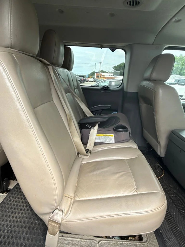 Used 2021 Black Nissan SL image 8