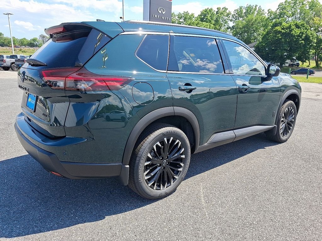 New 2026 Black Nissan Dark Armor image 4