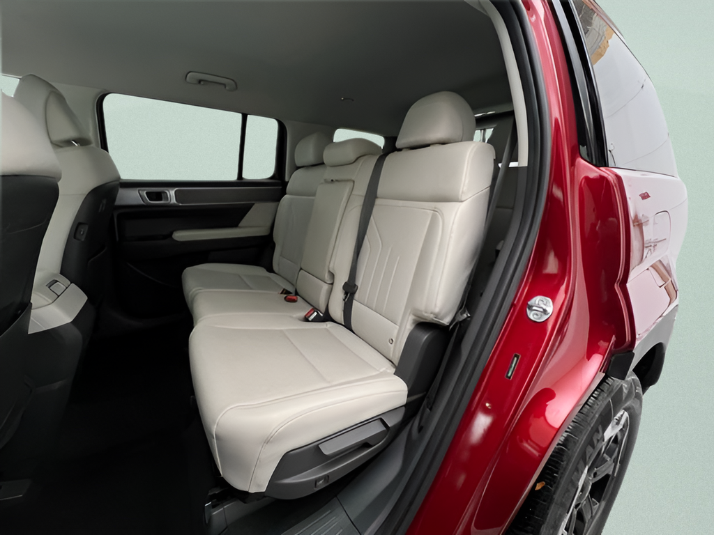 Used 2024 Red Hyundai SEL image 25