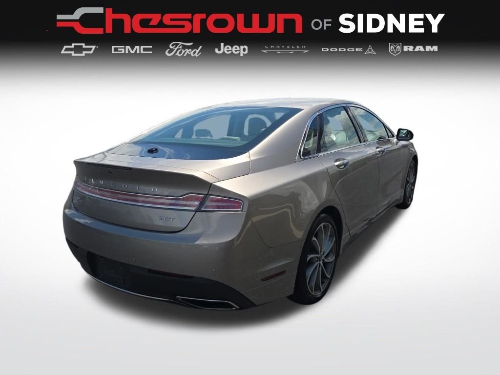 Used 2018 Brown Lincoln Select image 5