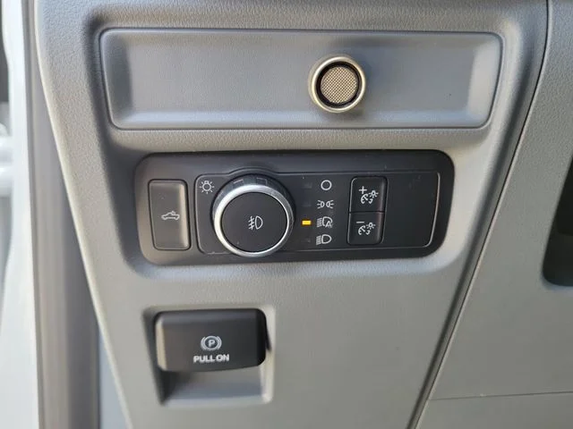 Used 2021 Oxford White Ford XLT image 21