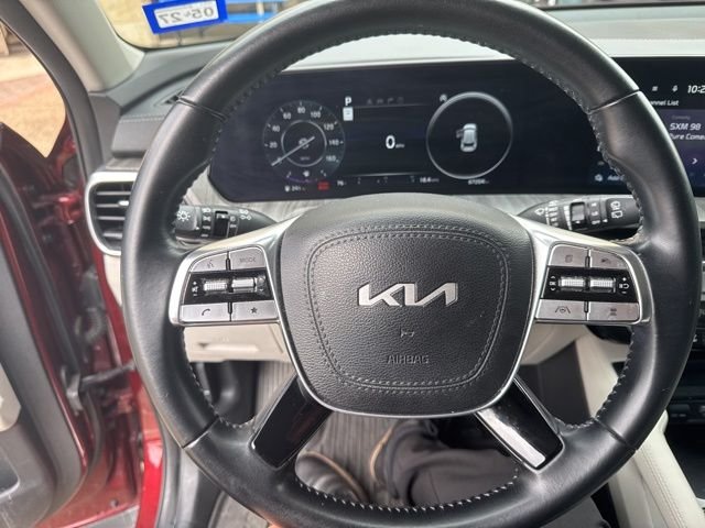 Used 2023 Red Kia SX image 2