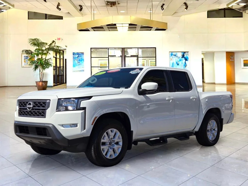 2024 Nissan Frontier SV Crew Cab 4X2 SWB's photo