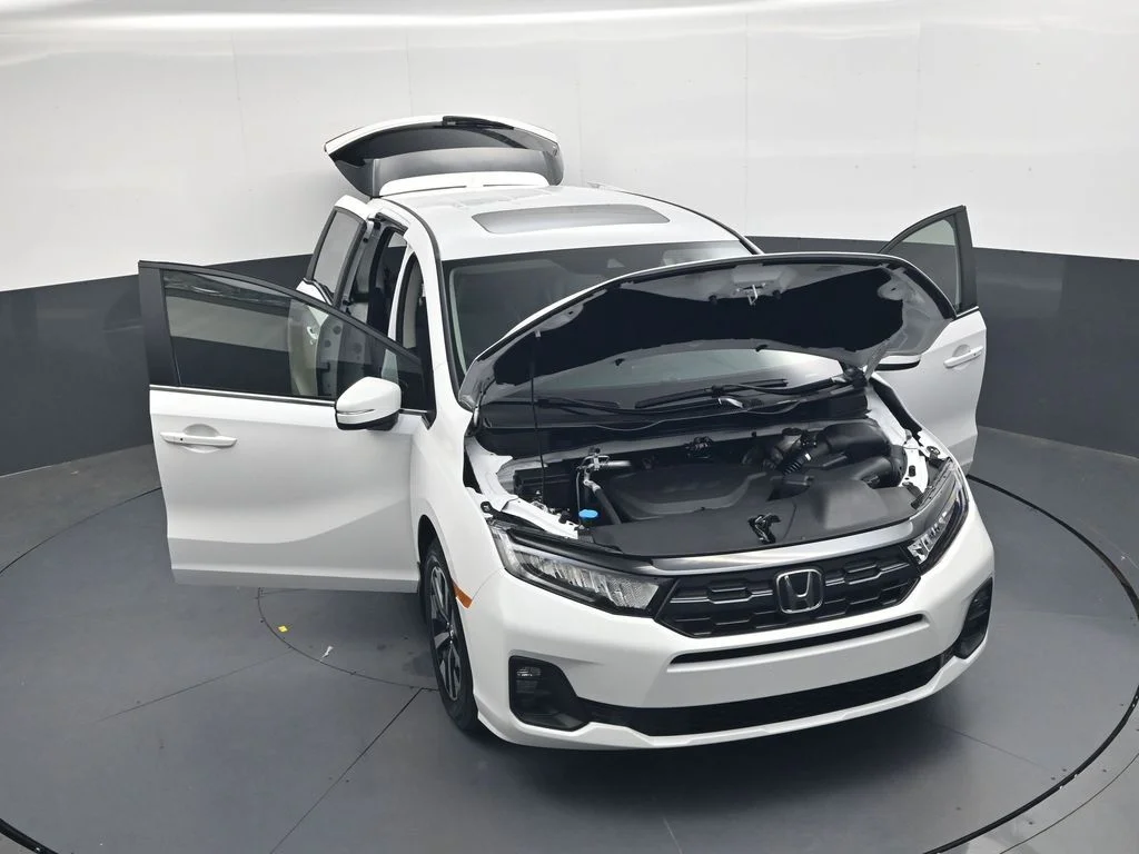 New 2026 Platinum White Pearl Honda EX-L image 37