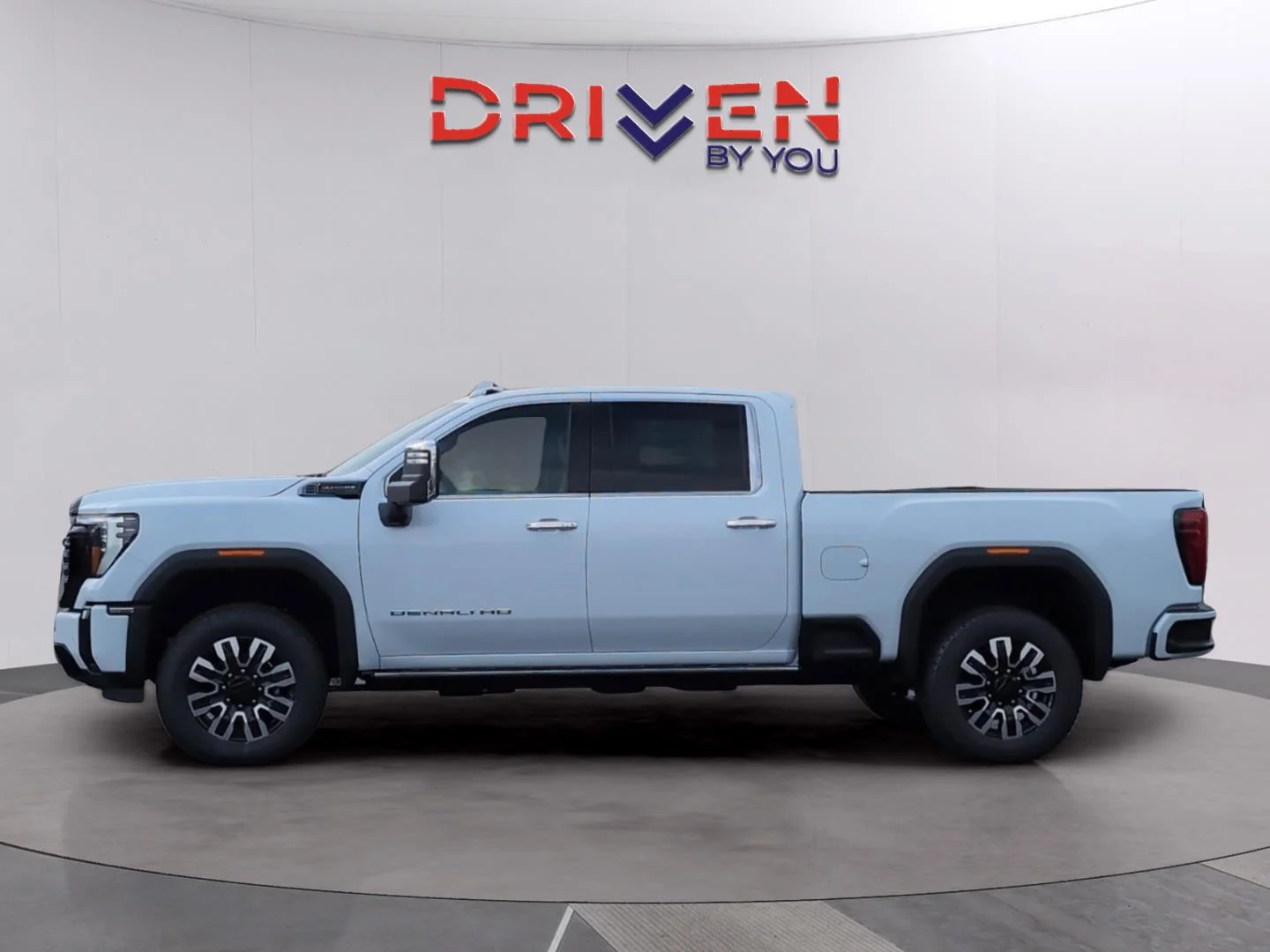 New 2026 Glacier White Tricoat GMC Denali Ultimate image 2
