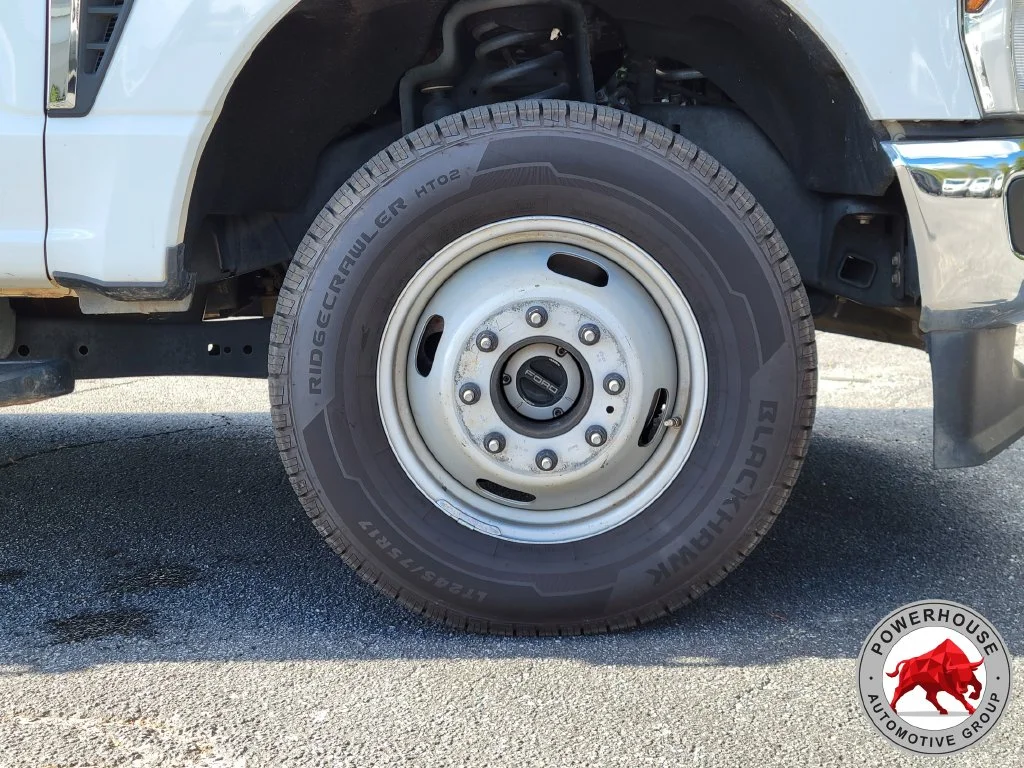 Used 2025 White Ford XLT image 12