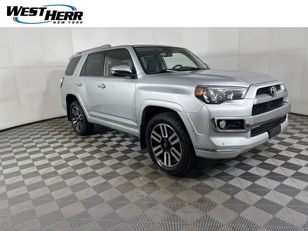 2019 Toyota 4Runner Limited 4x4 V6's photo