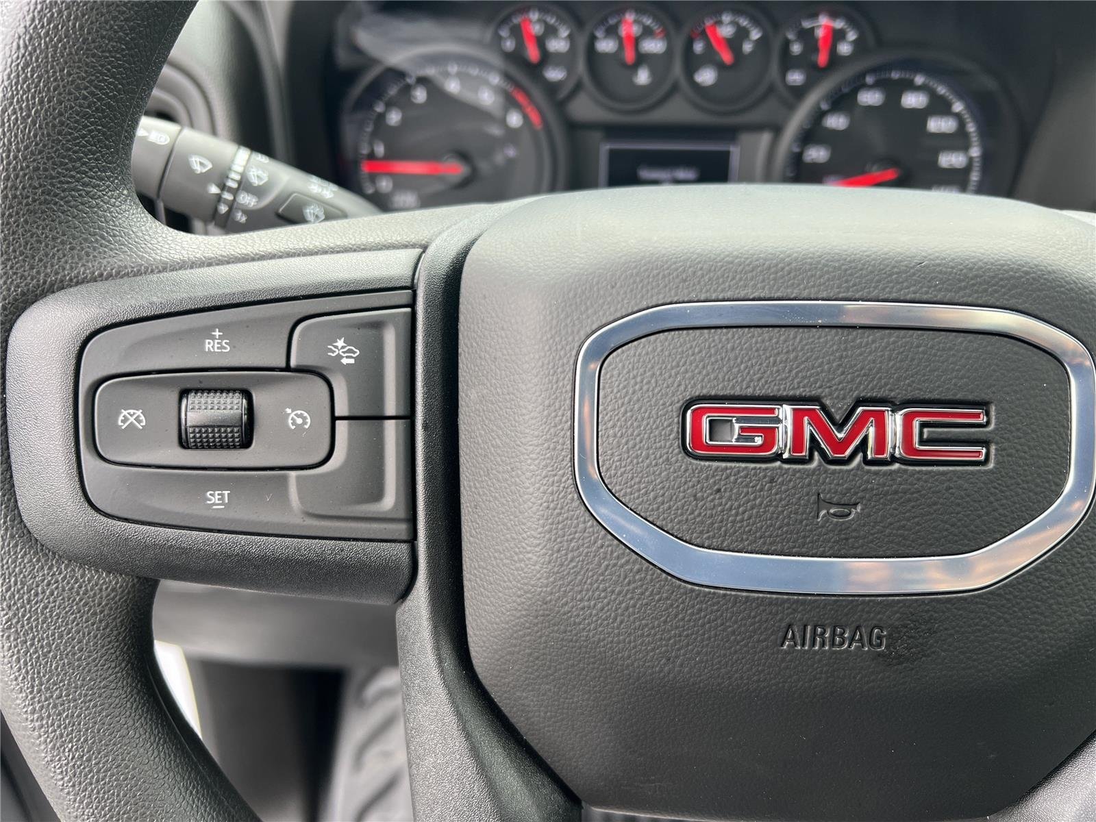 2025 GMC Sierra 2500HD Pro - Photo 24