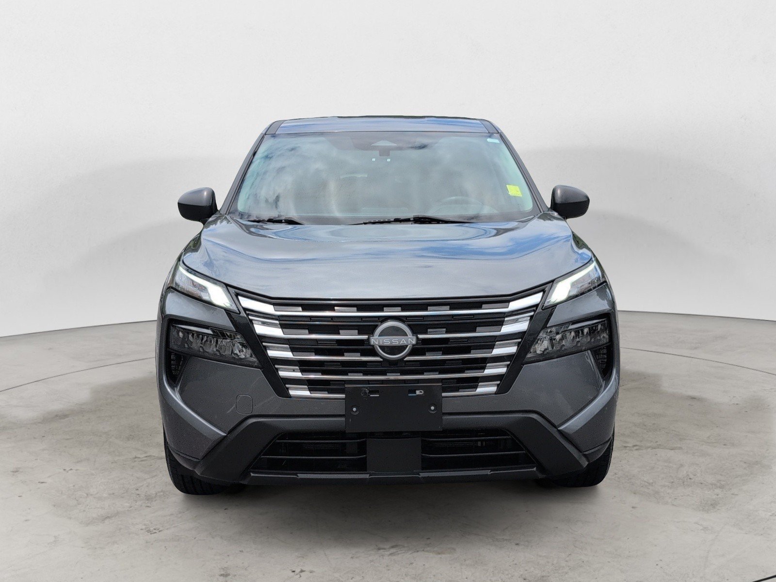 Used 2024 Gun Metallic Nissan S image 7
