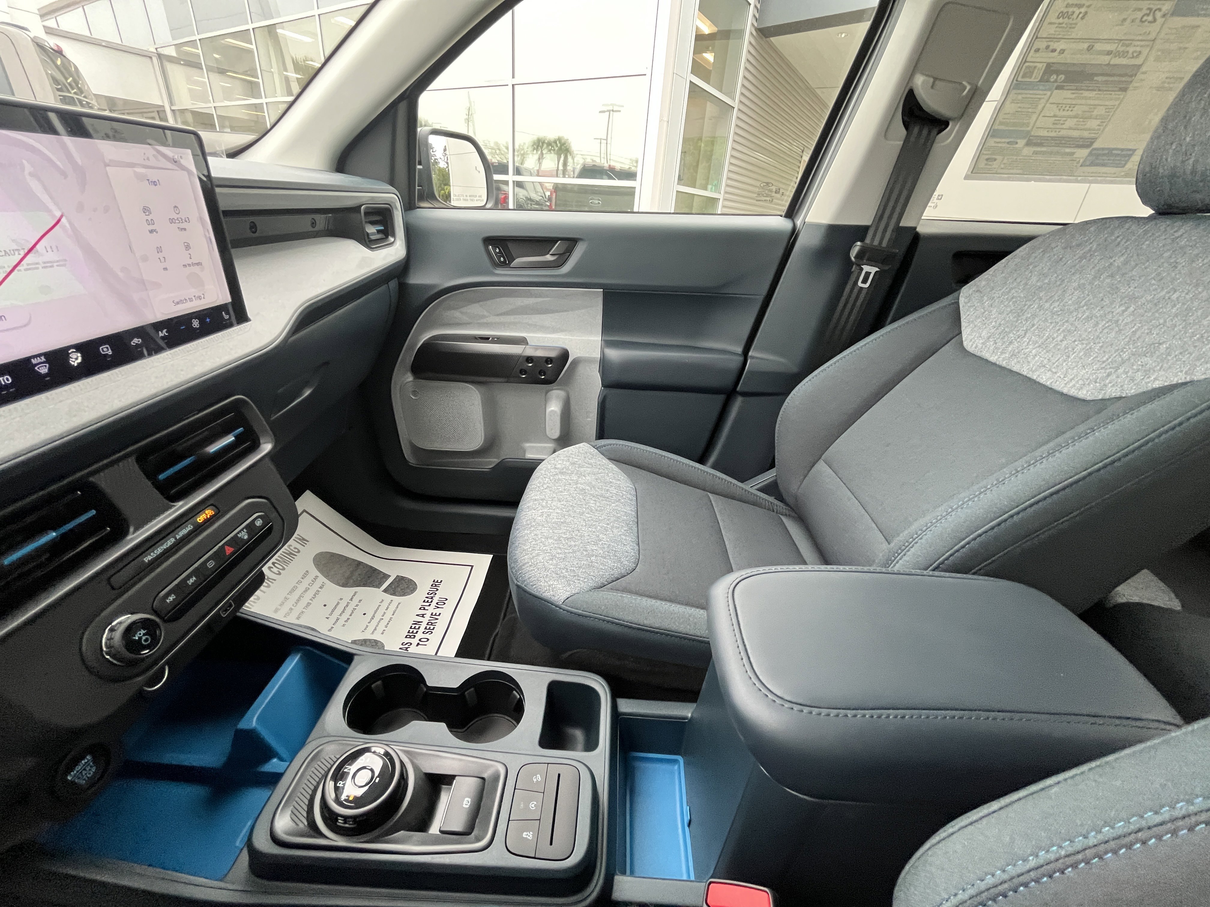 New 2026 Carbonized Gray Metallic Ford XLT image 17