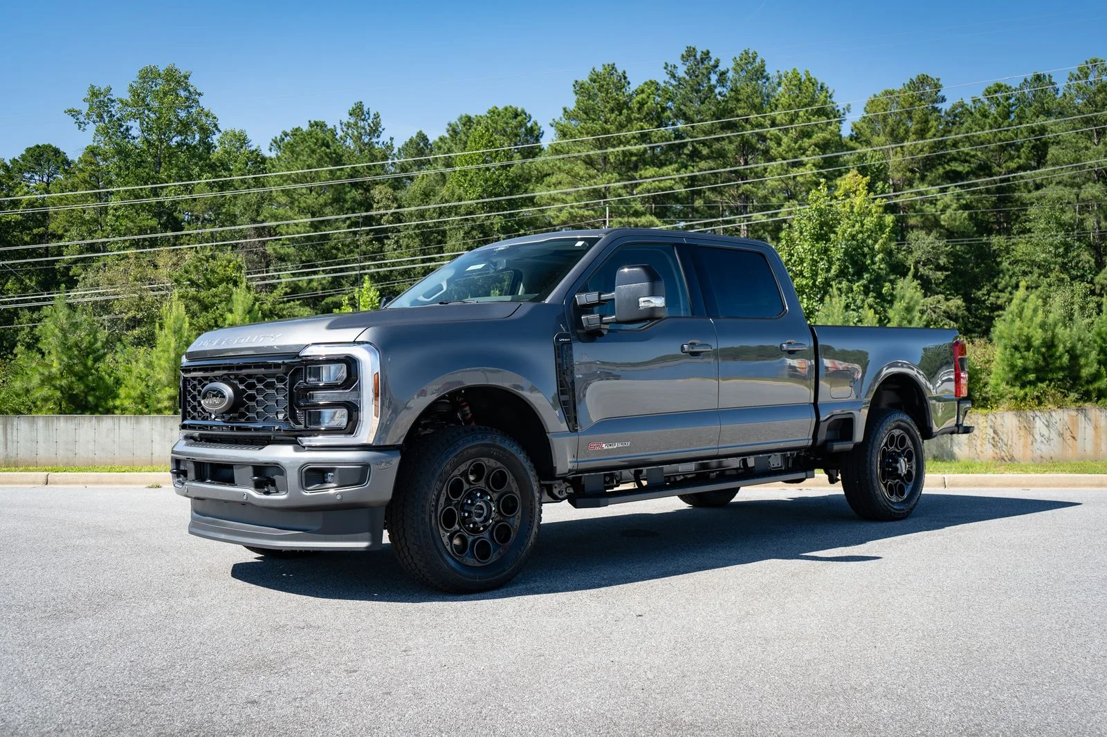 New 2026 Gray Ford Lariat image 9