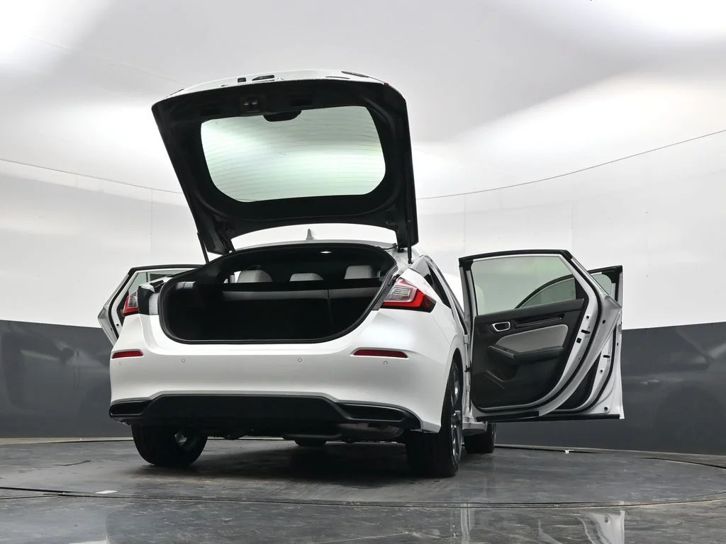 New 2026 Platinum White Pearl Honda Sport Touring image 36