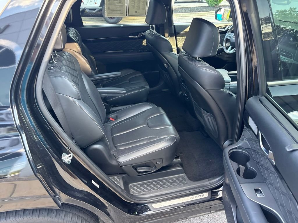 Certified Used 2020 Black Hyundai Limited image 11
