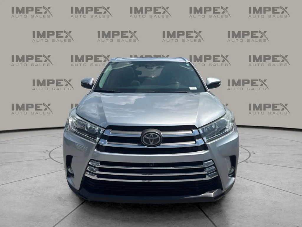Used 2019 Silver Toyota Limited Platinum image 8