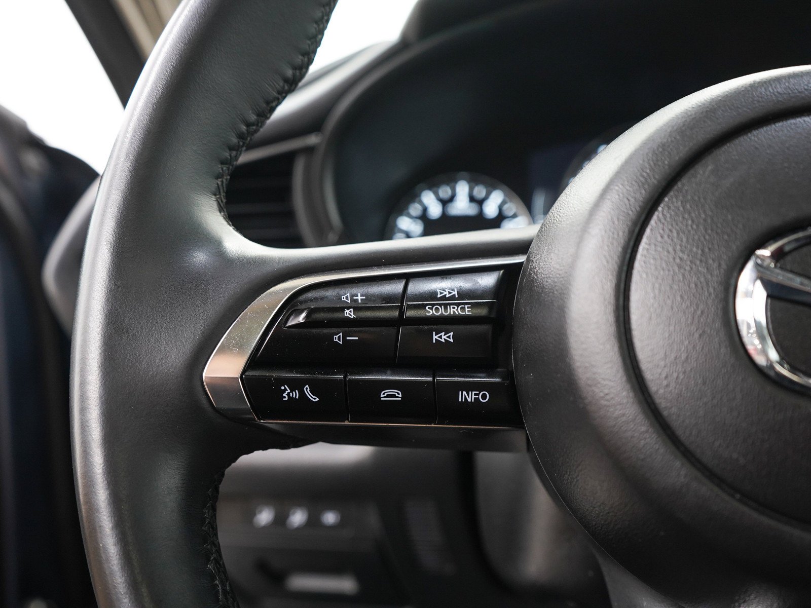 Used 2025 Polymetal Gray Metallic Mazda 2.5 S Carbon Edition image 26