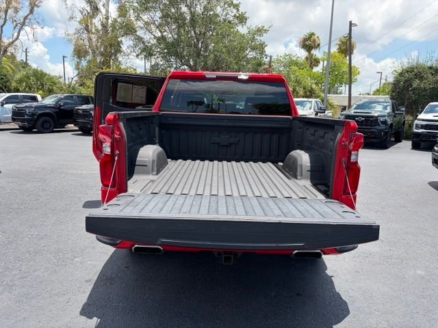 Used 2019 Red Chevrolet RST image 16