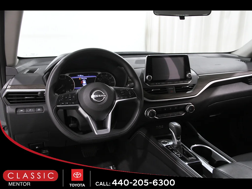 Used 2023 Gun Metallic Nissan 2.5 SV image 6