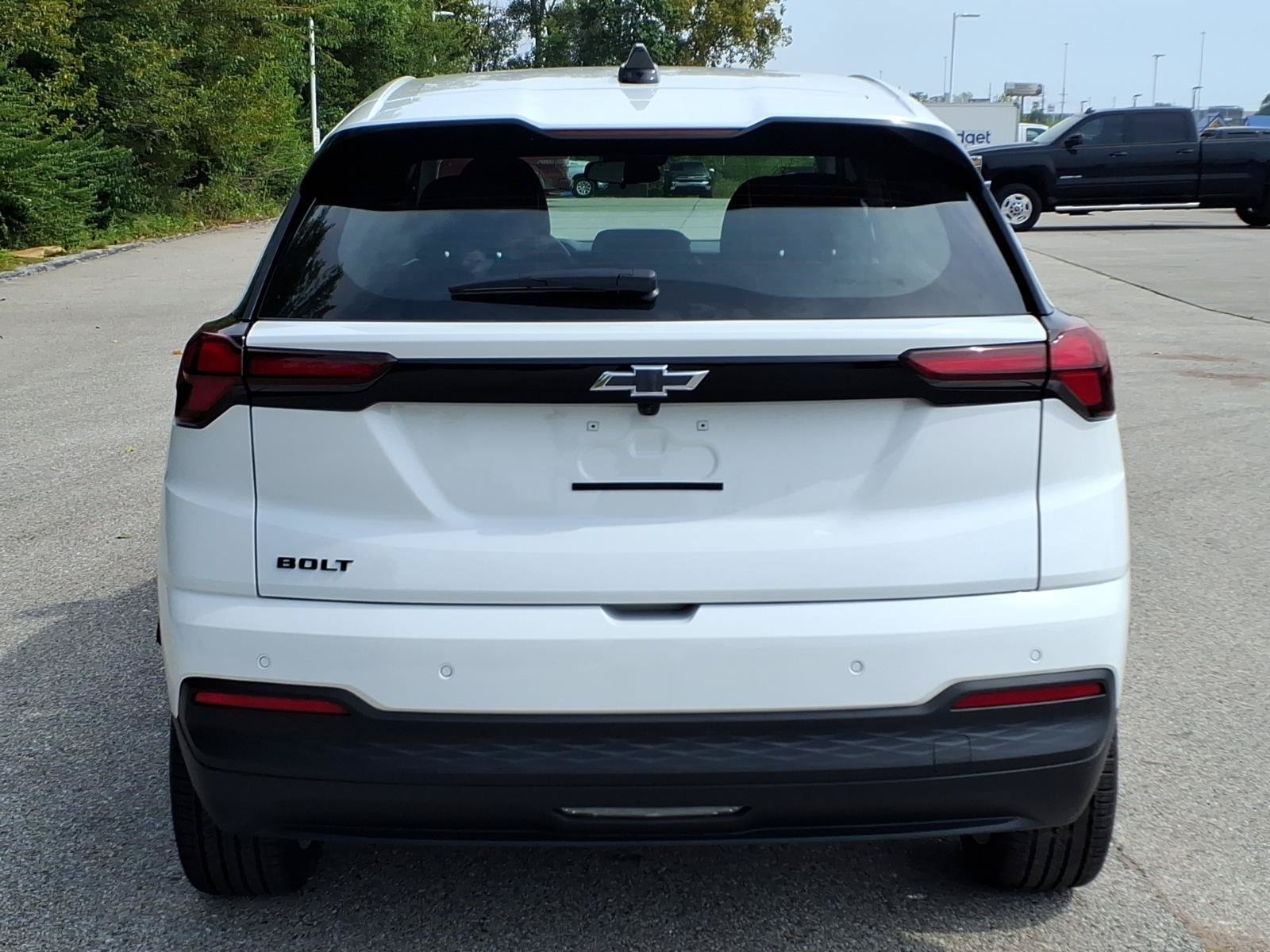 2027 Chevrolet Bolt LT - Photo 18