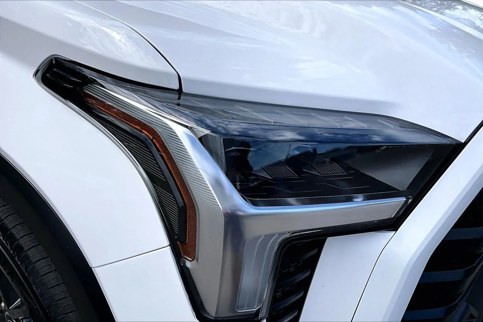 Certified Used 2024 Ice Cap Toyota SR5 image 25