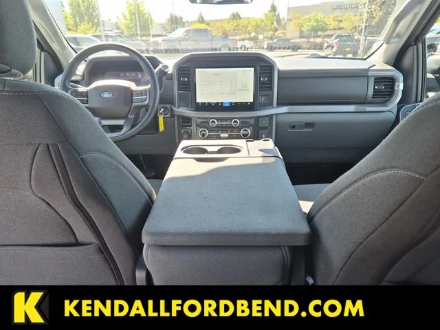 Certified Used 2025 Oxford White Ford XLT image 26