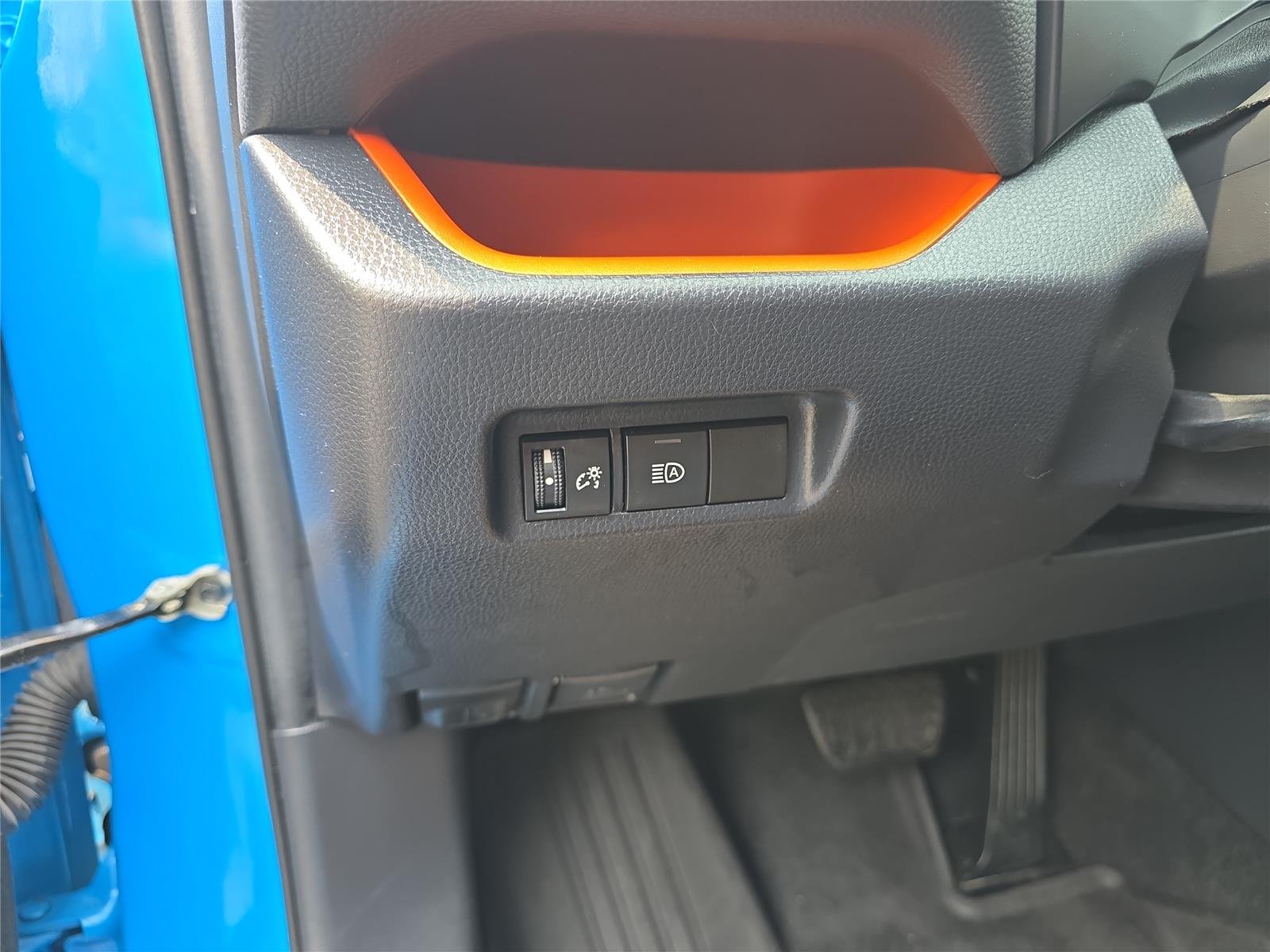 Used 2021 Blue Flame Toyota Adventure image 23