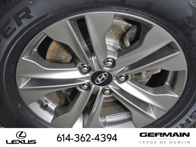 Used 2015 Black Hyundai Base image 11