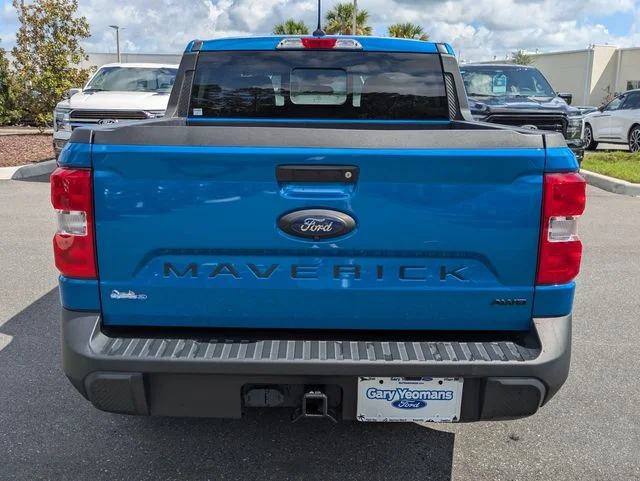 Certified Used 2022 Velocity Blue Metallic Ford XLT image 5