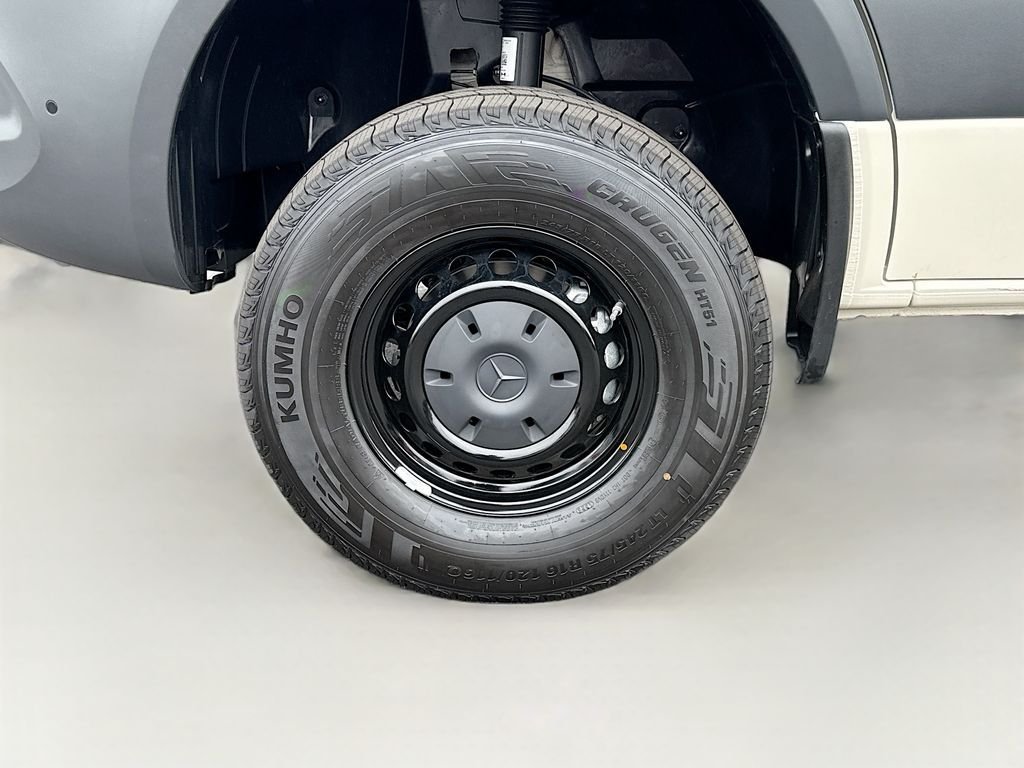 New 2026 Pebble Grey Mercedes-Benz Cargo 144 WB image 32