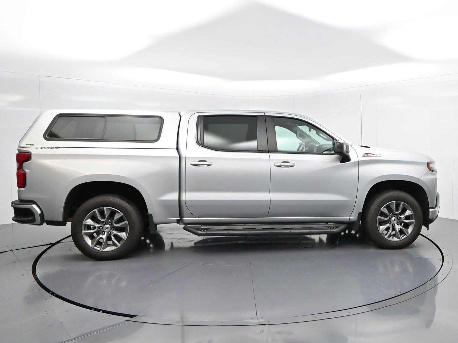 Used 2020 SILVER ICE METALLIC Chevrolet RST image 8