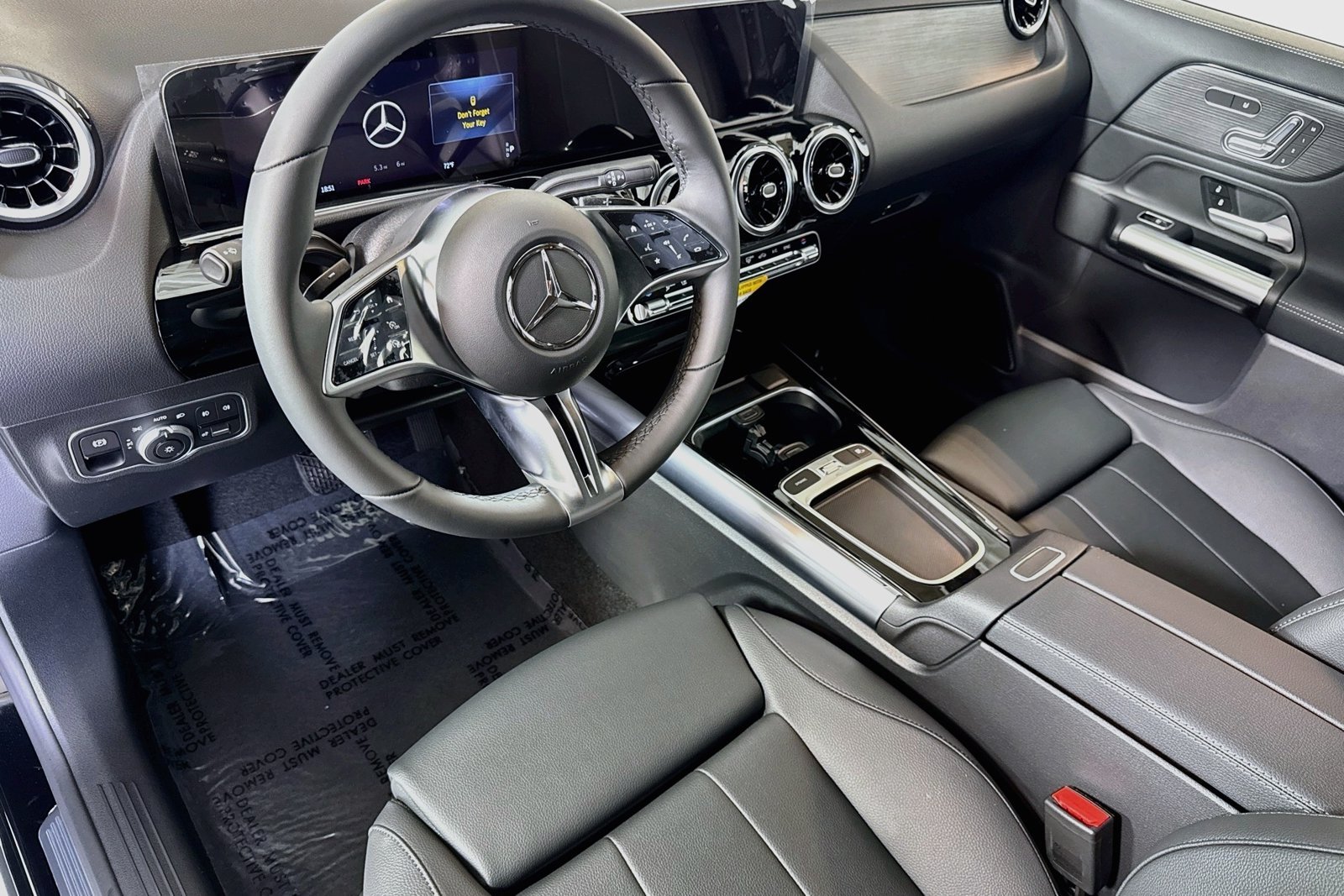 New 2026 Night Black Mercedes-Benz GLA 250 image 9