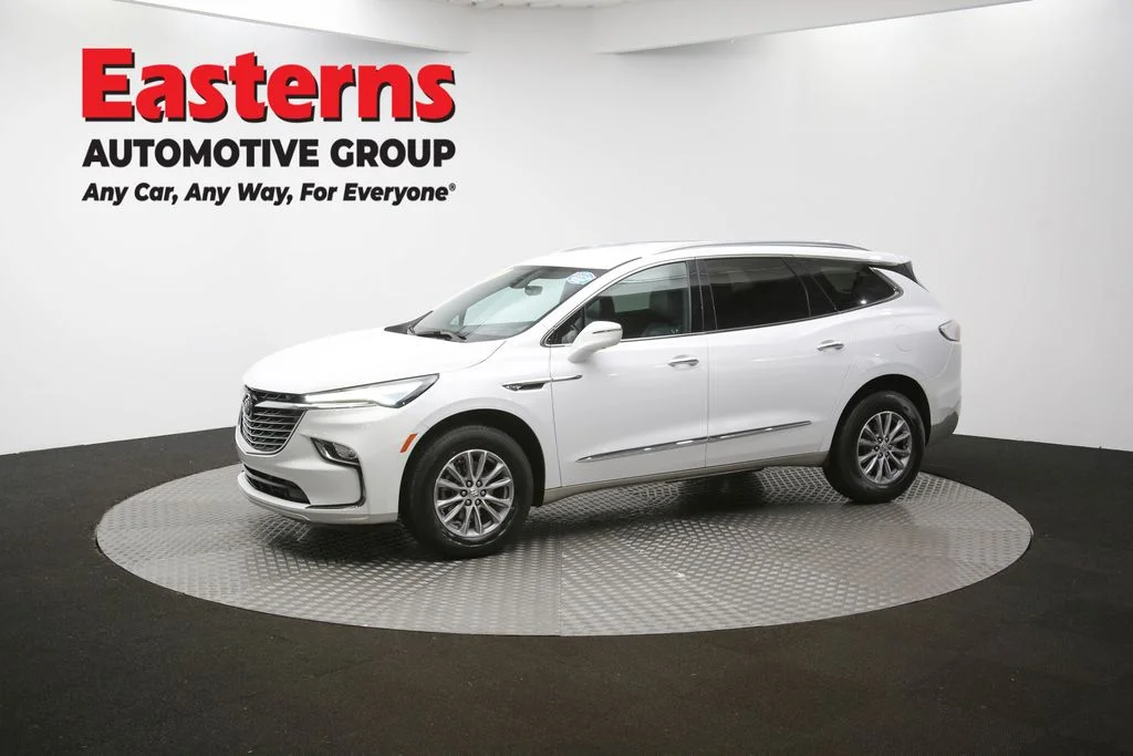Used 2024 White Buick Premium Group image 61