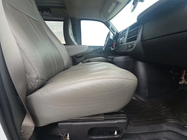 Used 2017 White Chevrolet Work Van image 15