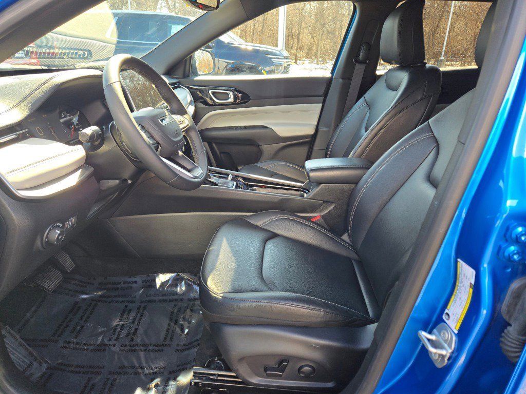 2025 Jeep Compass Limited - Photo 22