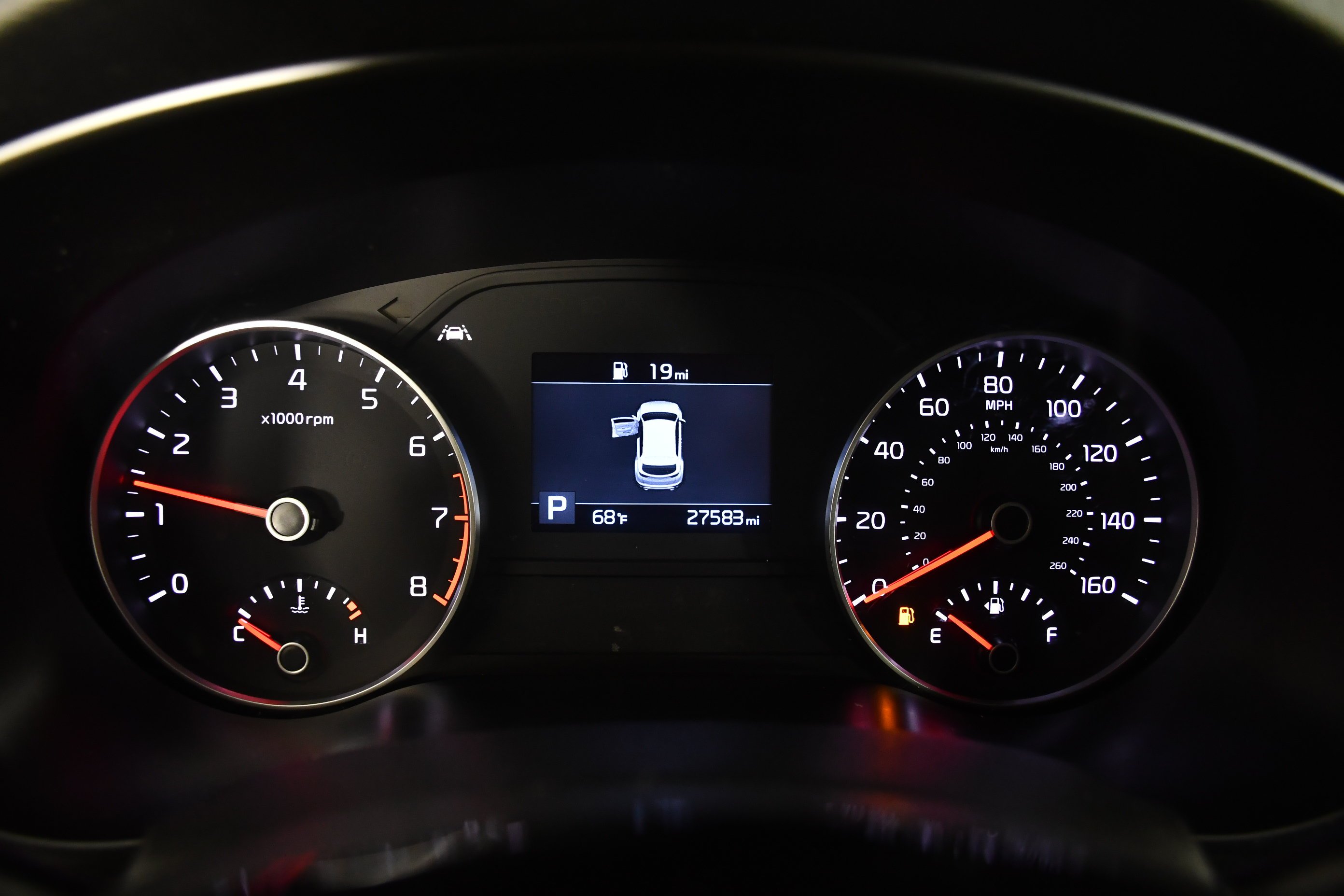 Used 2021 Clear White Kia LX image 18