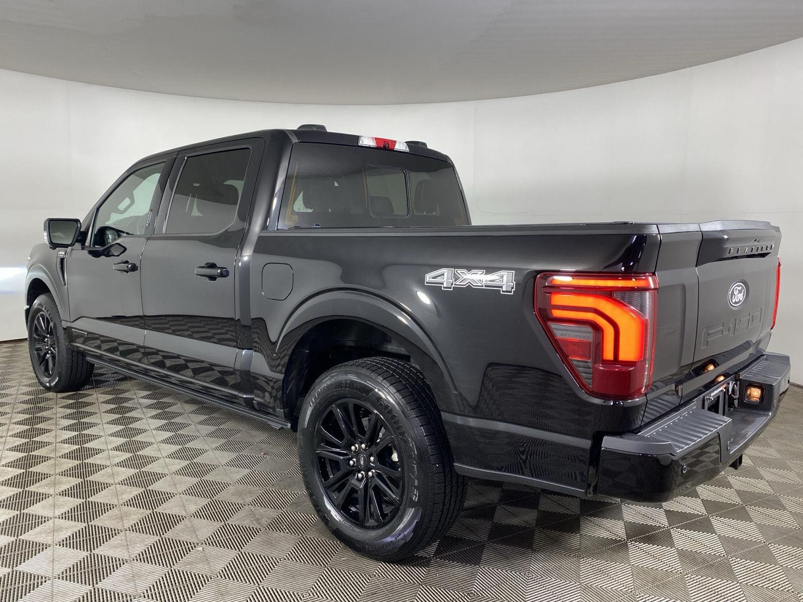 Used 2024 Agate Black Ford Platinum image 5