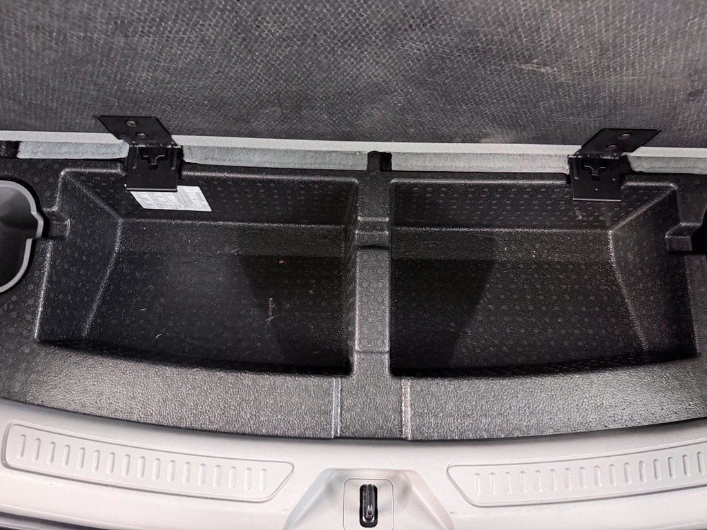 Used 2019 White GMC SLT-1 image 37