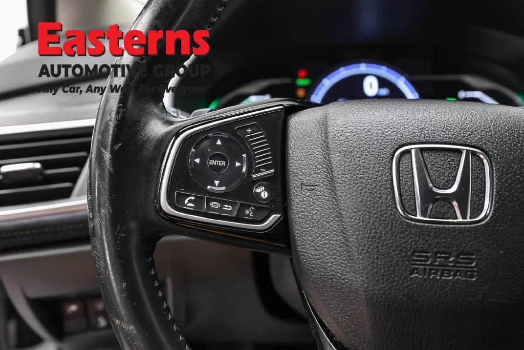 Used 2018 Silver Honda Touring image 15